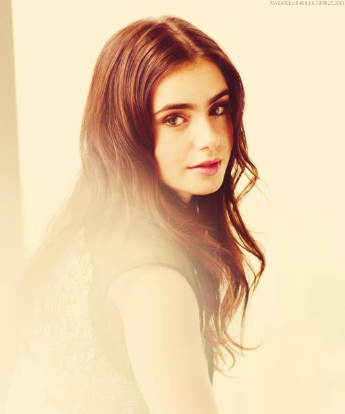 http://hotnessrater.com/picture/1181926/lily-collins