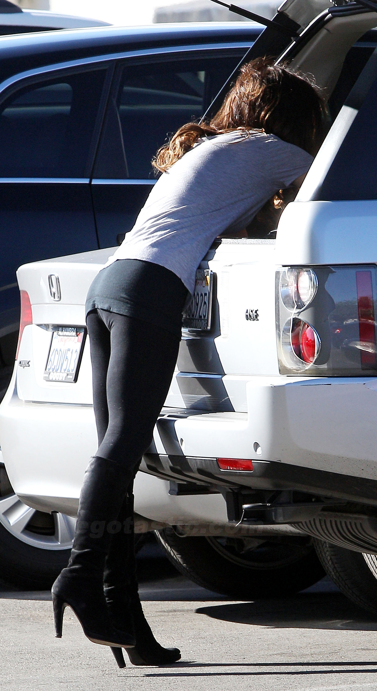 Леггинсы с декором на щиколотках 