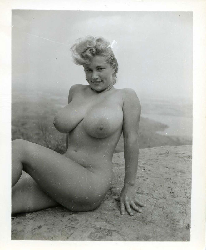 Vintage big tits topless