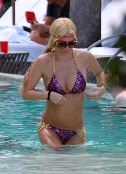 Jenna Jameson in a bikini