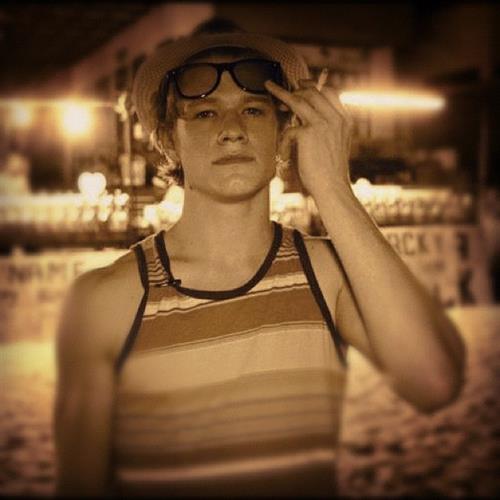 Lucas Till