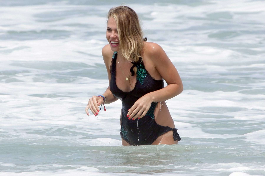 Ilary Blasi in a bikini