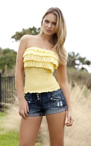 Elisandra Tomacheski