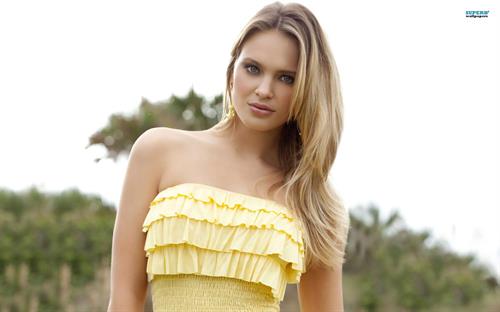 Elisandra Tomacheski