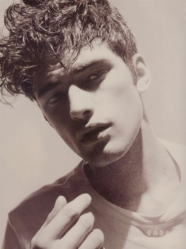 Sean O'Pry