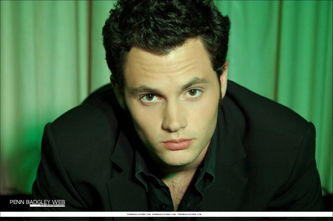 Penn Badgley Pictures.