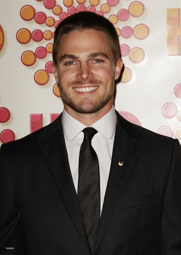 Stephen Amell