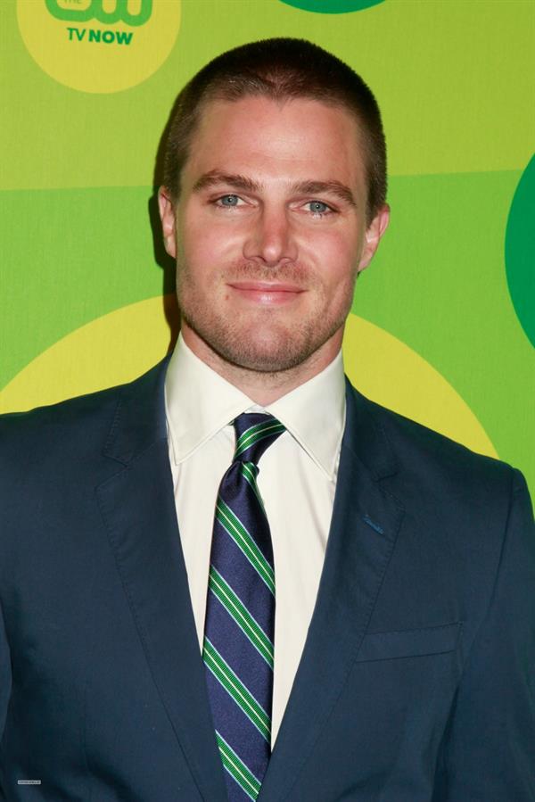 Stephen Amell