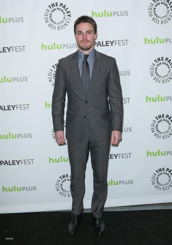 Stephen Amell