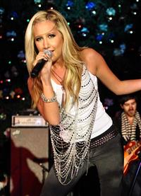 Ashley Tisdale