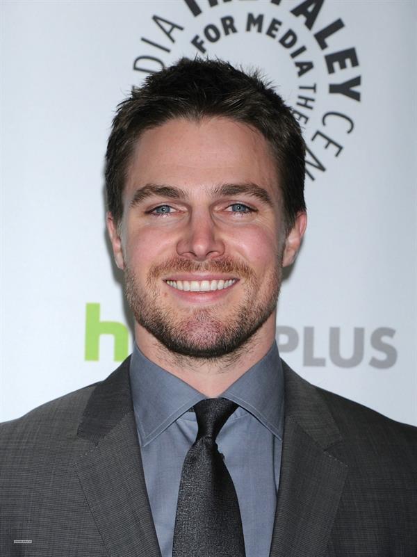 Stephen Amell