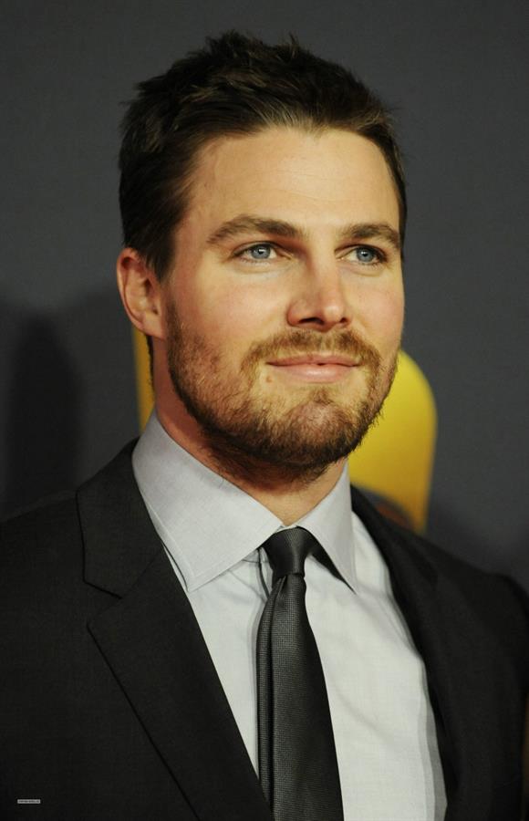 Stephen Amell