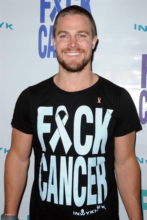 Stephen Amell
