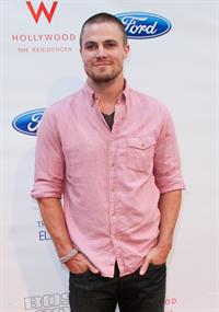 Stephen Amell