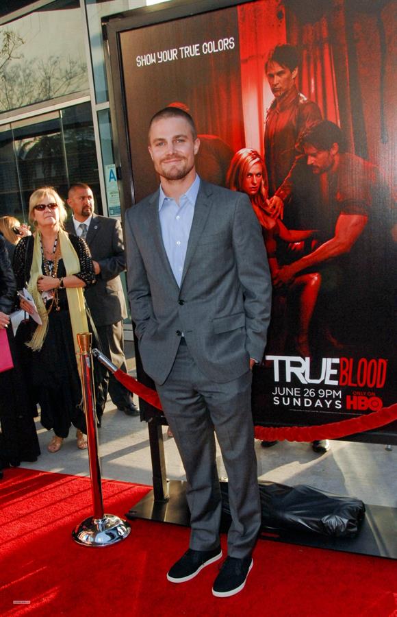 Stephen Amell