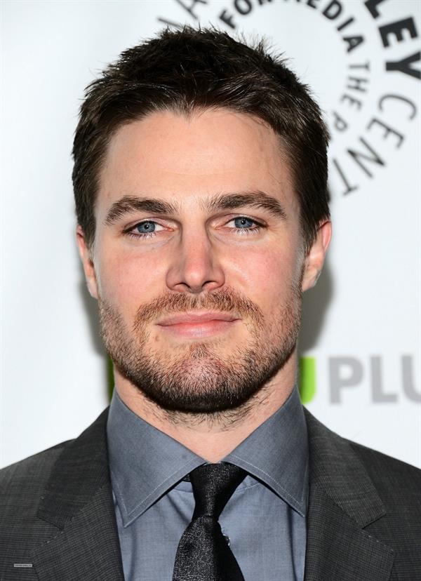 Stephen Amell