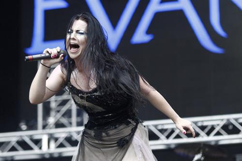 Amy Lee - Evanescence perform at the 2012 Heineken Jammin festival on July 6, 2012
