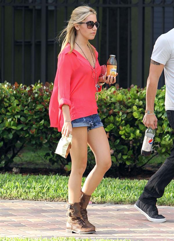 Ashley Tisdale