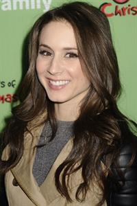 Troian Bellisario