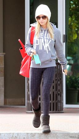 Ashley Tisdale leaving dentist's office 11/14/12 