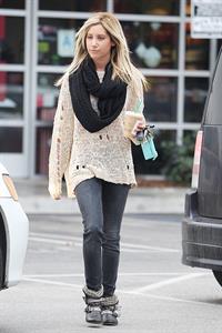 Ashley Tisdale Starbucks in LA 11/29/12 
