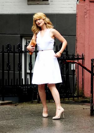 Olivia Wilde on the set of her new revlon commercial in nyc 02 05 12 