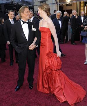Anne Hathaway 83rd annual Academy Awards in Hollywood on February 27, 2011