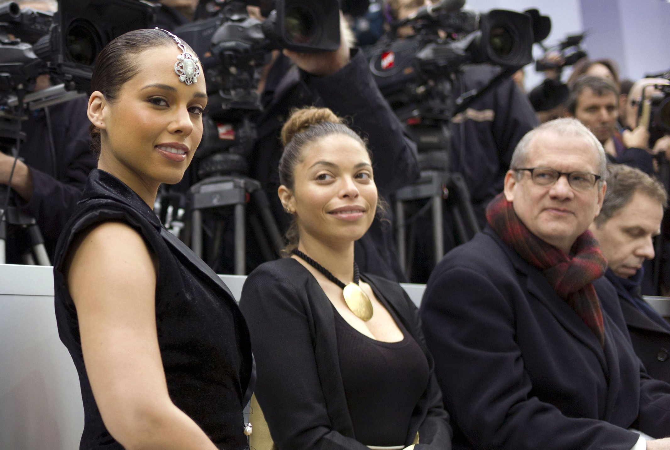 Alicia Keys attends Chanel Ready to Wear Fall Winter 2012 and Fashion House presentation on March 6, 2012