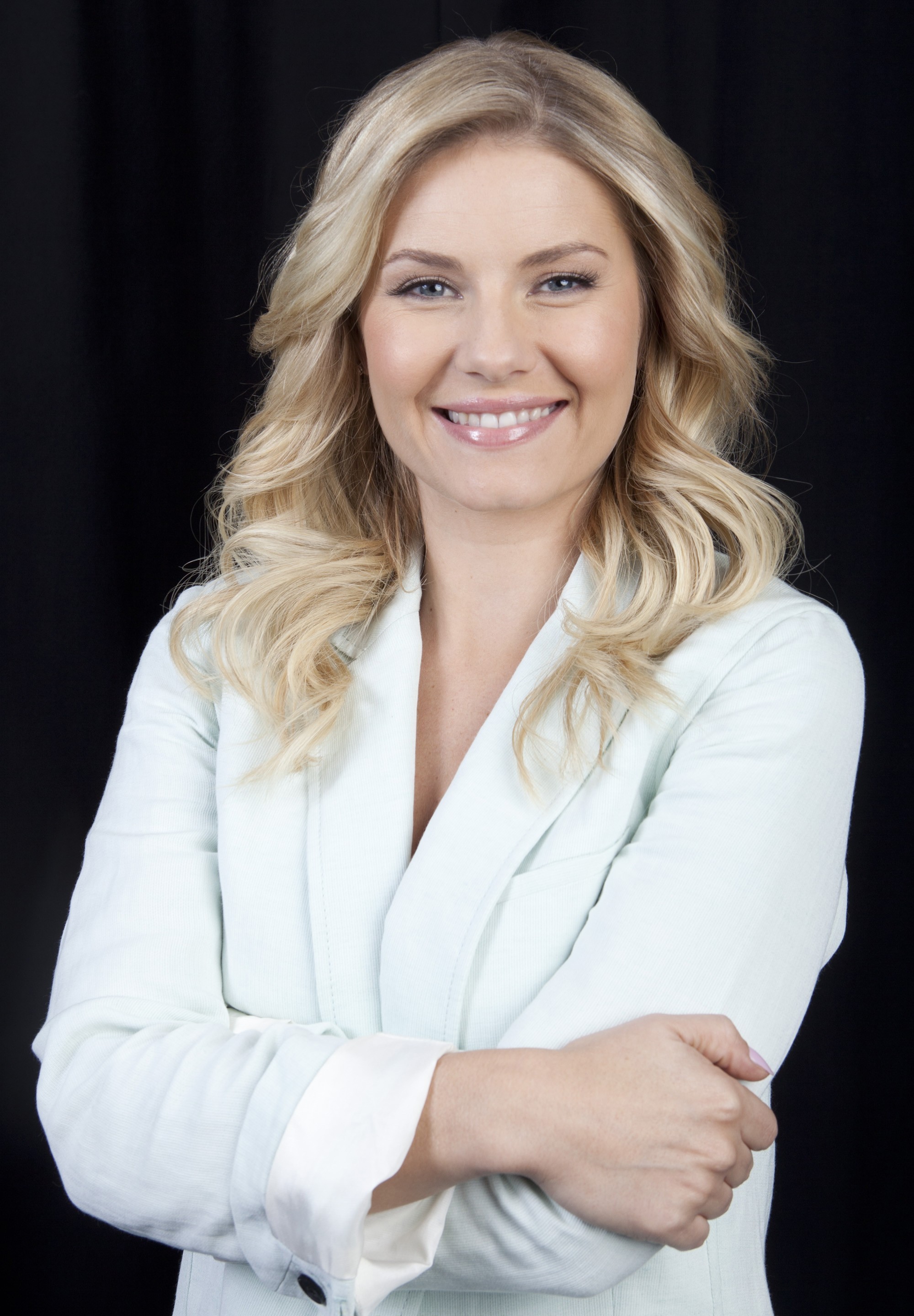 Elisha Cuthbert Amy Sussman Photoshoot in New York 10/22/12 