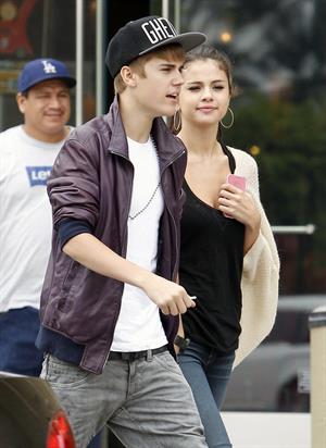 Selena Gomez and Justin Bieber in Los Angeles on September 16, 2011