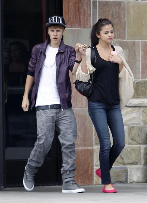 Selena Gomez and Justin Bieber in Los Angeles on September 16, 2011
