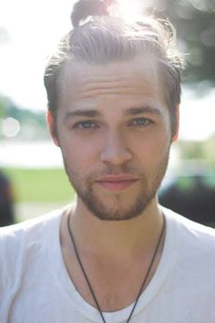 Alexander Calvert