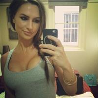 Rosanna Arkle taking a selfie