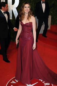 Anne Hathaway Vanity Fair Oscar Party on February 27, 2011