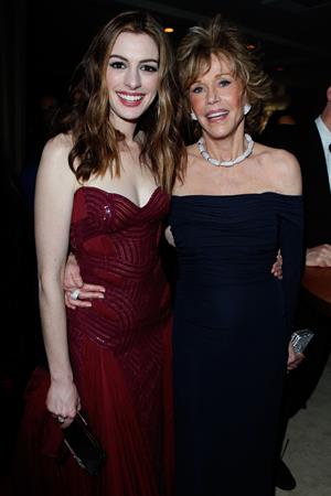 Anne Hathaway Vanity Fair Oscar Party on February 27, 2011
