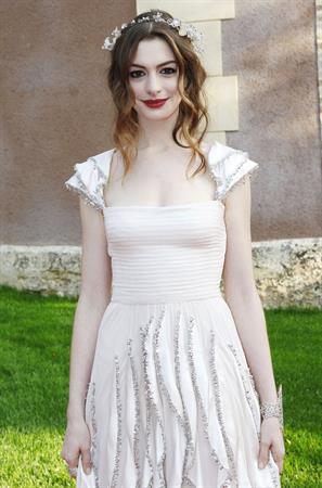 Anne Hathaway White Fairy Tale Love Ball in Paris on July 5, 2011
