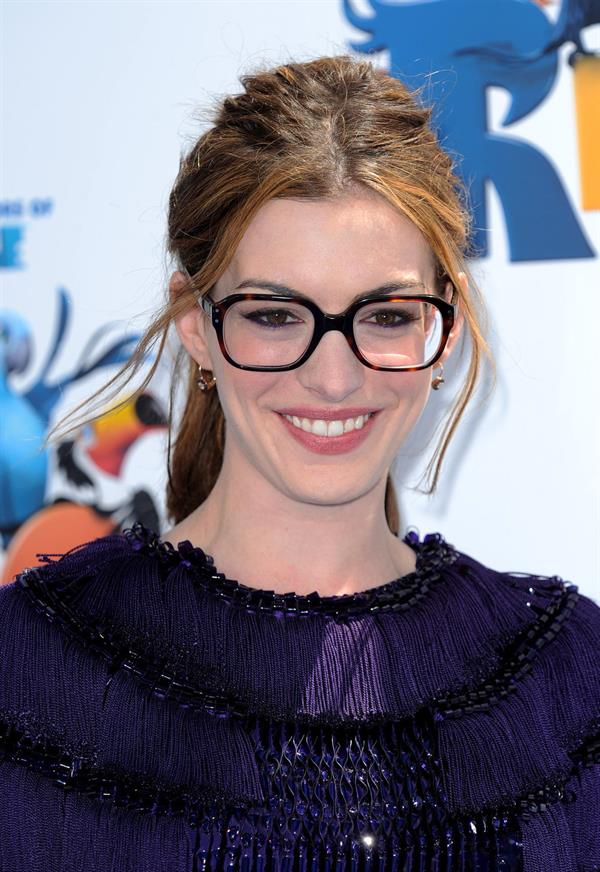 Anne Hathaway attending the Rio Los Angeles premiere on April 10, 2011