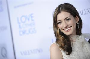 Anne Hathaway Love & Other Drugs screening at the DGA Theater in New York City on November 16, 2010