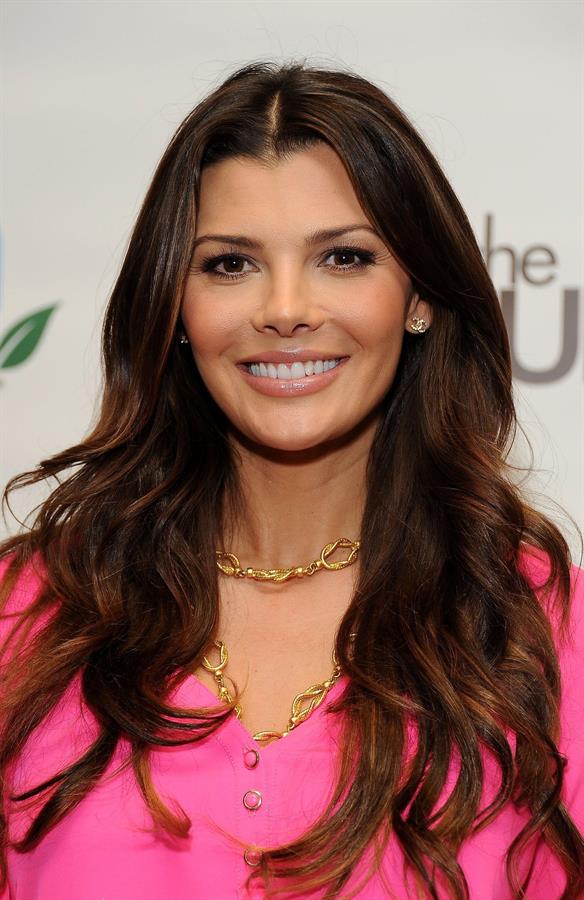 Ali Landry Biggest Baby Shower hosted by Big City Moms and The Bump on February 28, 2012