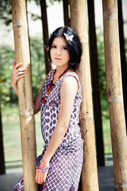 Apinya Sakuljaroensuk