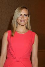 Taylor Schilling