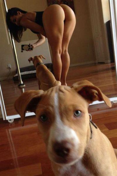 Anonymous taking a selfie and - ass