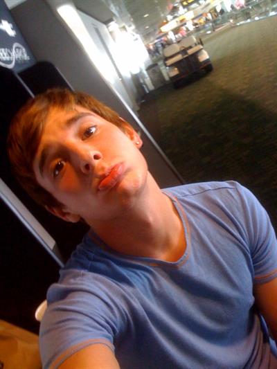 Sean Paul Lockhart taking a selfie