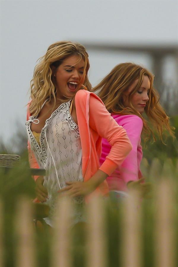 Kate Upton on the set of 'The Other Woman' in NY on June 6, 2013