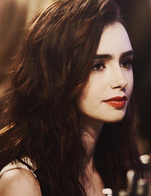 Lily Collins