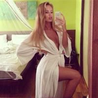 Olya Abramovich taking a selfie