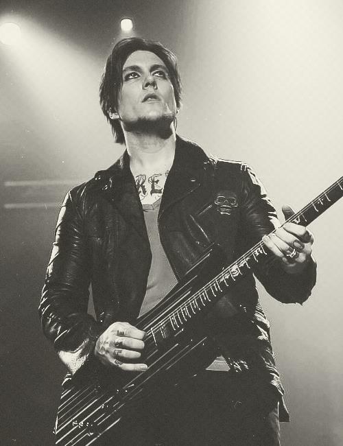 Synyster Gates