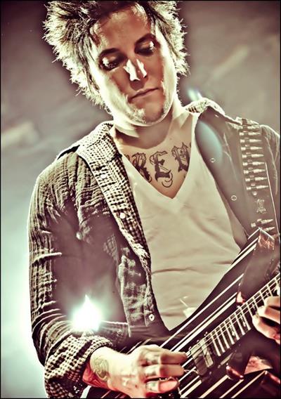 Synyster Gates