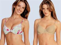 Alessandra Ambrosio in lingerie