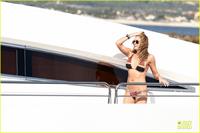 LeAnn Rimes in a bikini